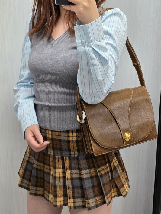 Gucci Vintage Leather Shoulder Bag (Pre-Owned)