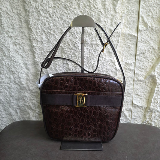 Salvatore Ferragamo Vara Bow Shoulder Bag (Pre-Owned)