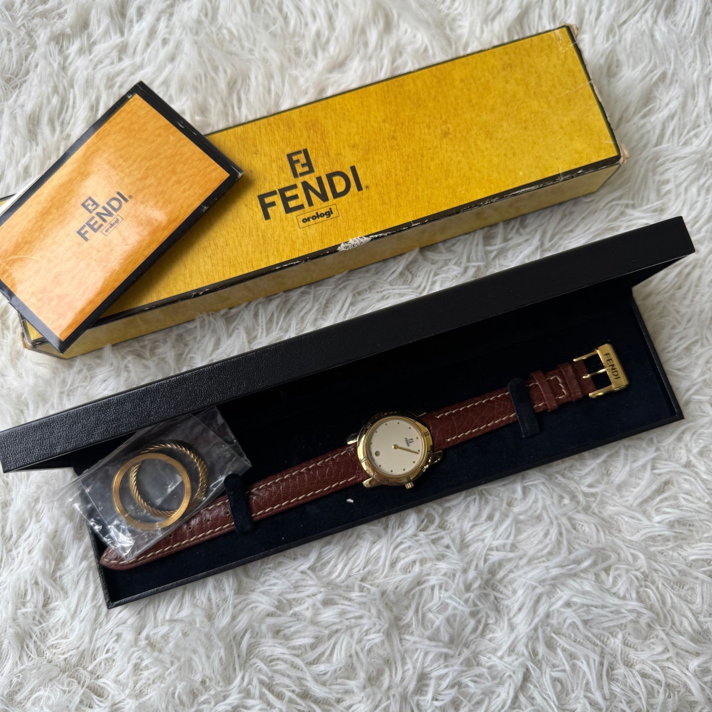 Fendi Orologi Vintage Leather Strap Watch (Pre-Owned)