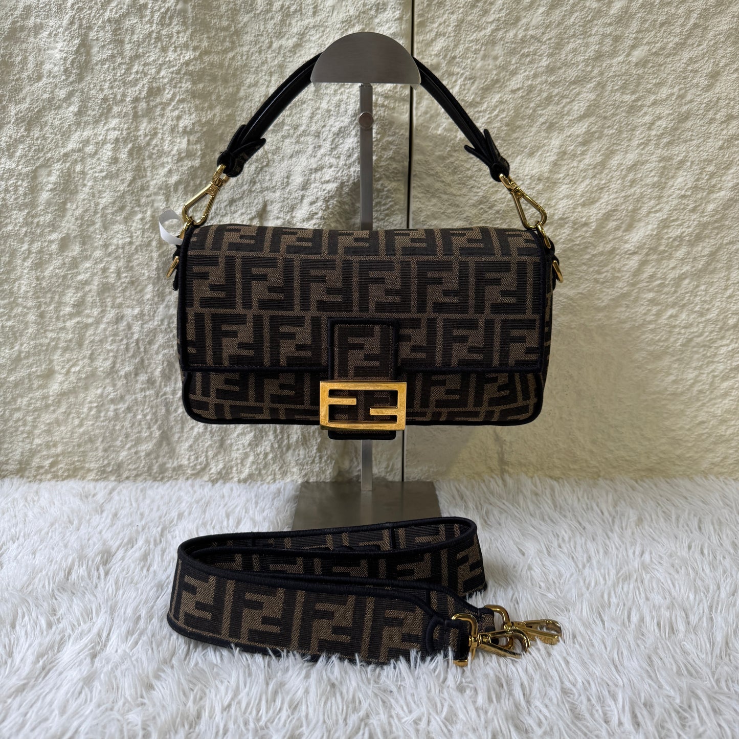 Fendi Zucca Baguette Shoulder Bag (Pre-Owned)