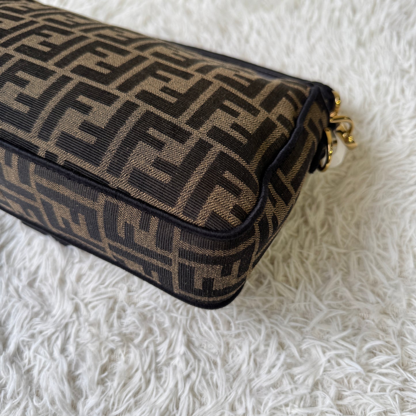 Fendi Zucca Baguette Shoulder Bag (Pre-Owned)