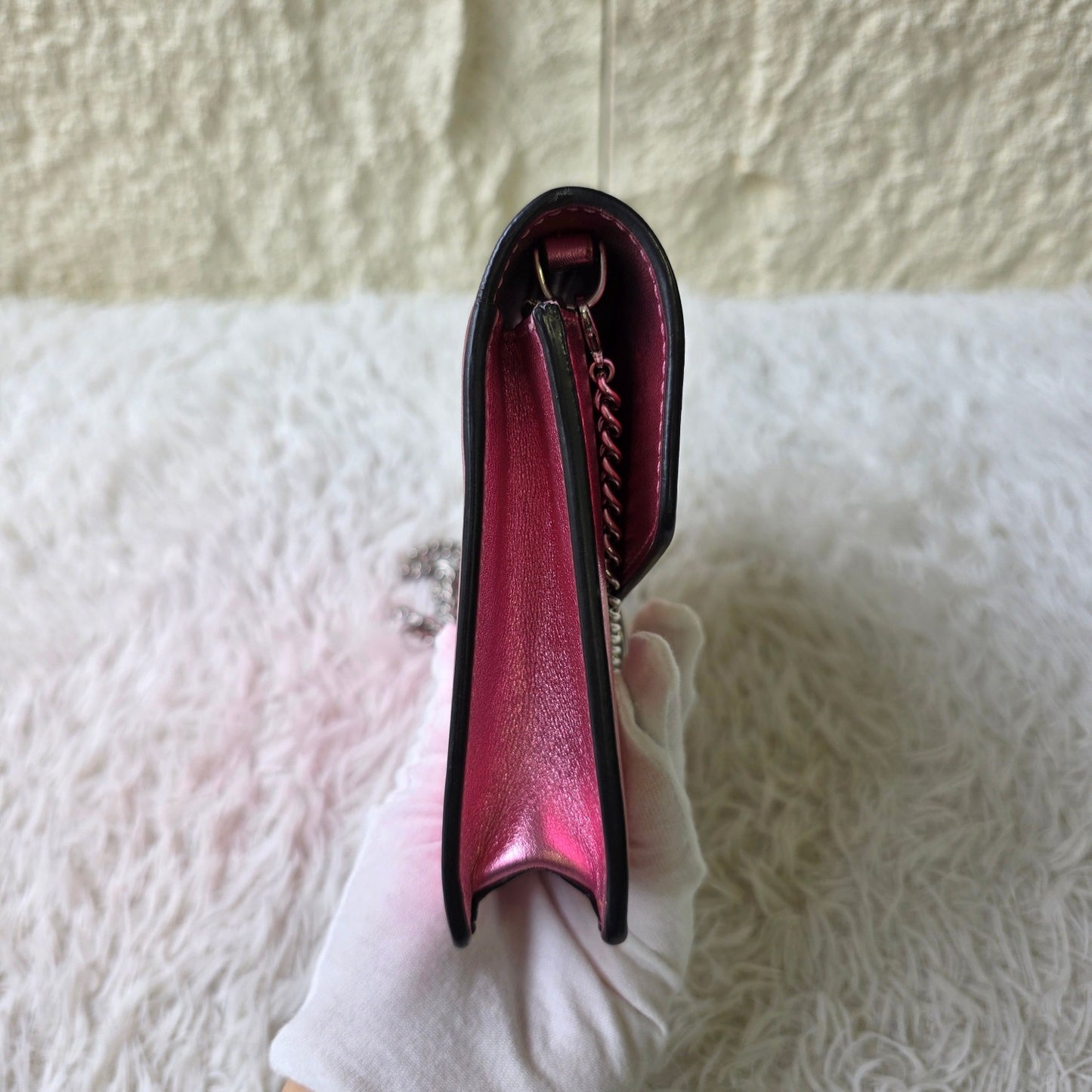 Fendi Metallic Pink Chain Wallet Bag (Pre-Owned)