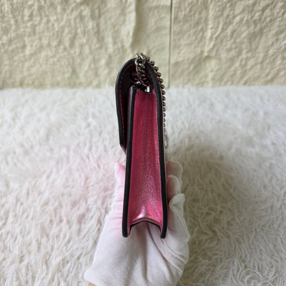 Fendi Metallic Pink Chain Wallet Bag (Pre-Owned)