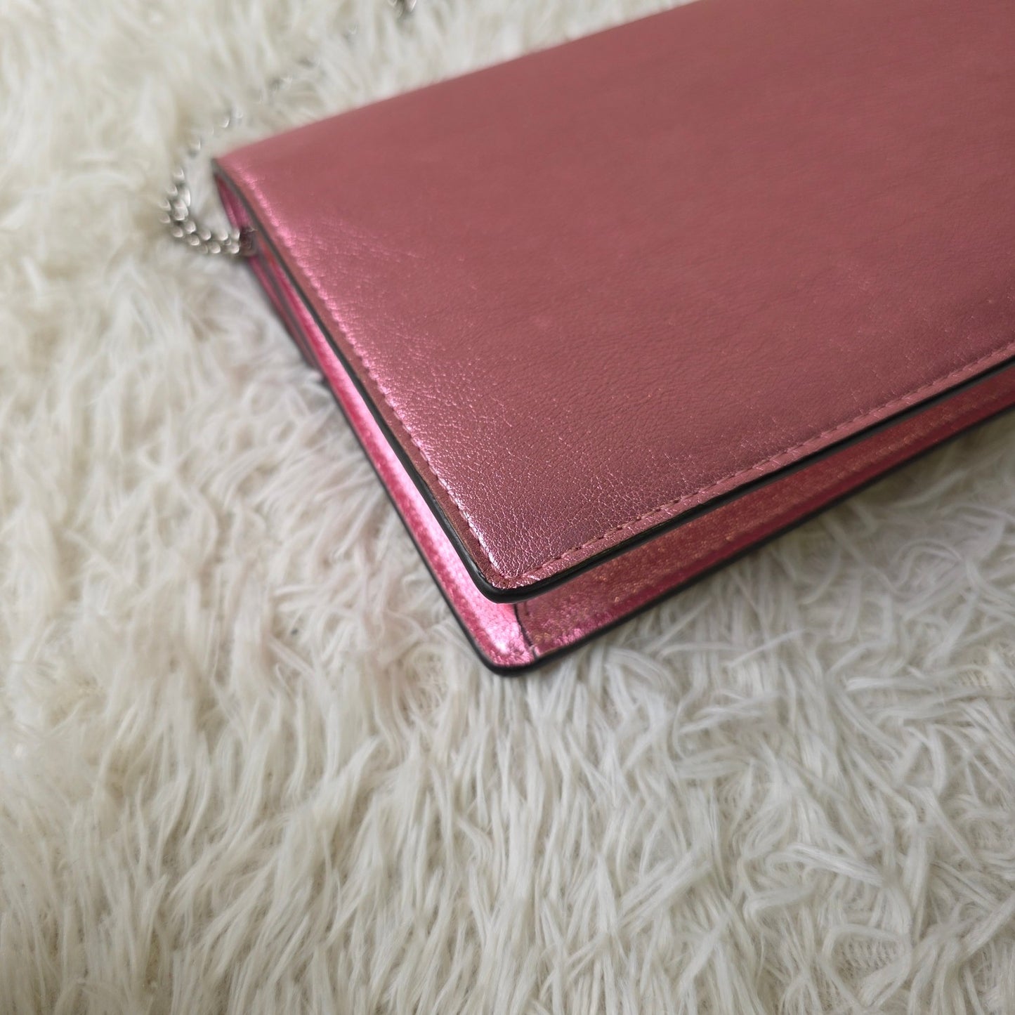 Fendi Metallic Pink Chain Wallet Bag (Pre-Owned)