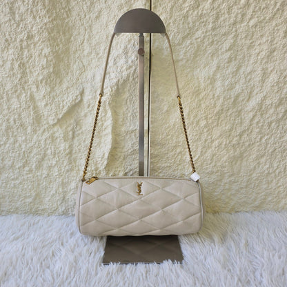 Yves Saint Laurent Quilted Barrel Shoulder Bag (Pre-Owned)