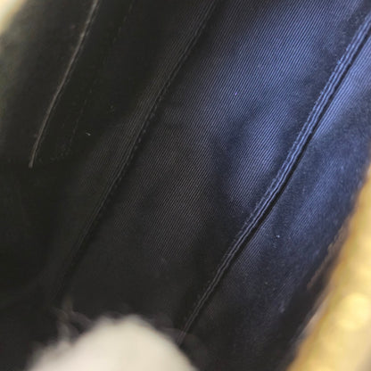 Yves Saint Laurent Quilted Barrel Shoulder Bag (Pre-Owned)