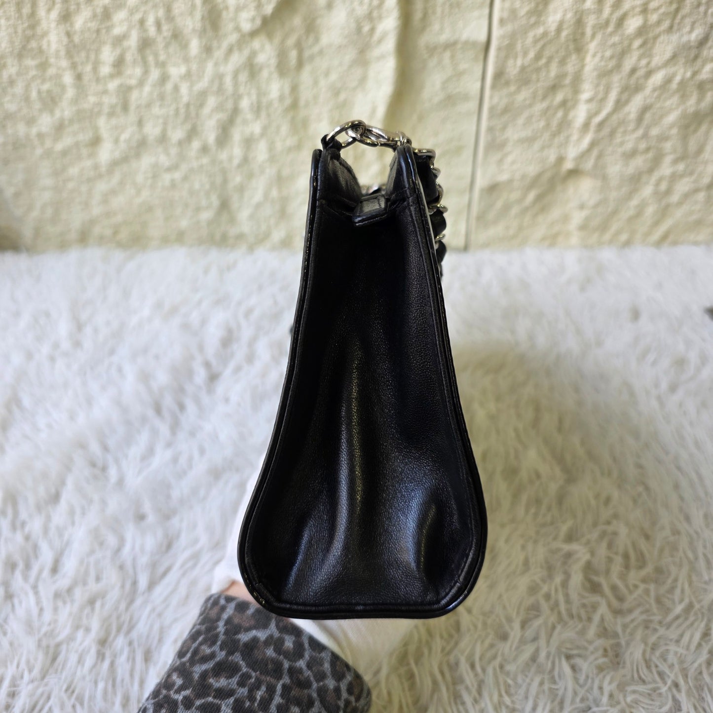 Chanel Black Patent Embossed Chain Shoulder Bag (Pre-Owned)