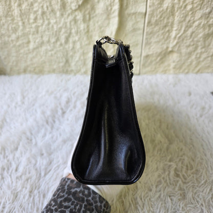 Chanel Black Patent Embossed Chain Shoulder Bag (Pre-Owned)