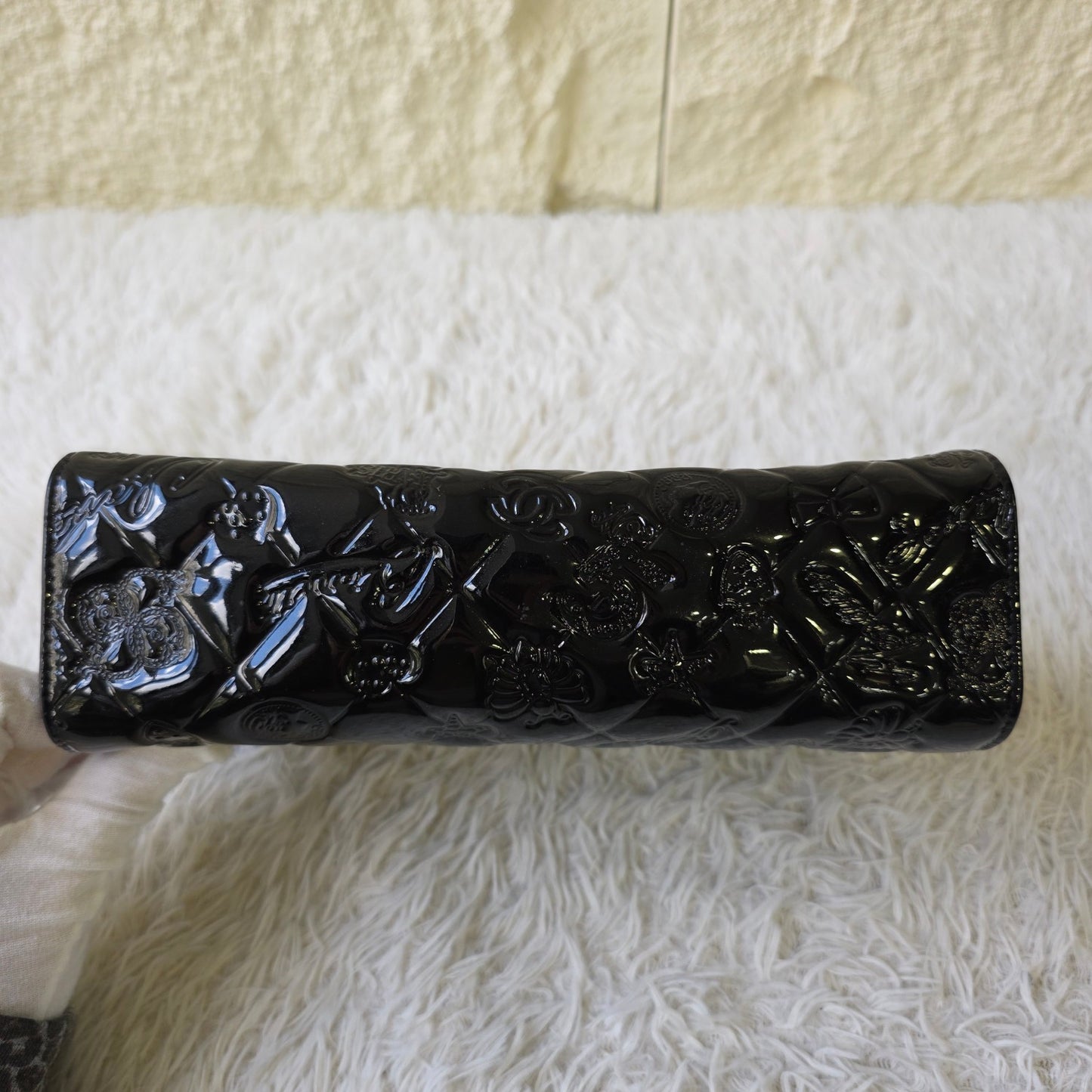 Chanel Black Patent Embossed Chain Shoulder Bag (Pre-Owned)