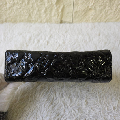 Chanel Black Patent Embossed Chain Shoulder Bag (Pre-Owned)