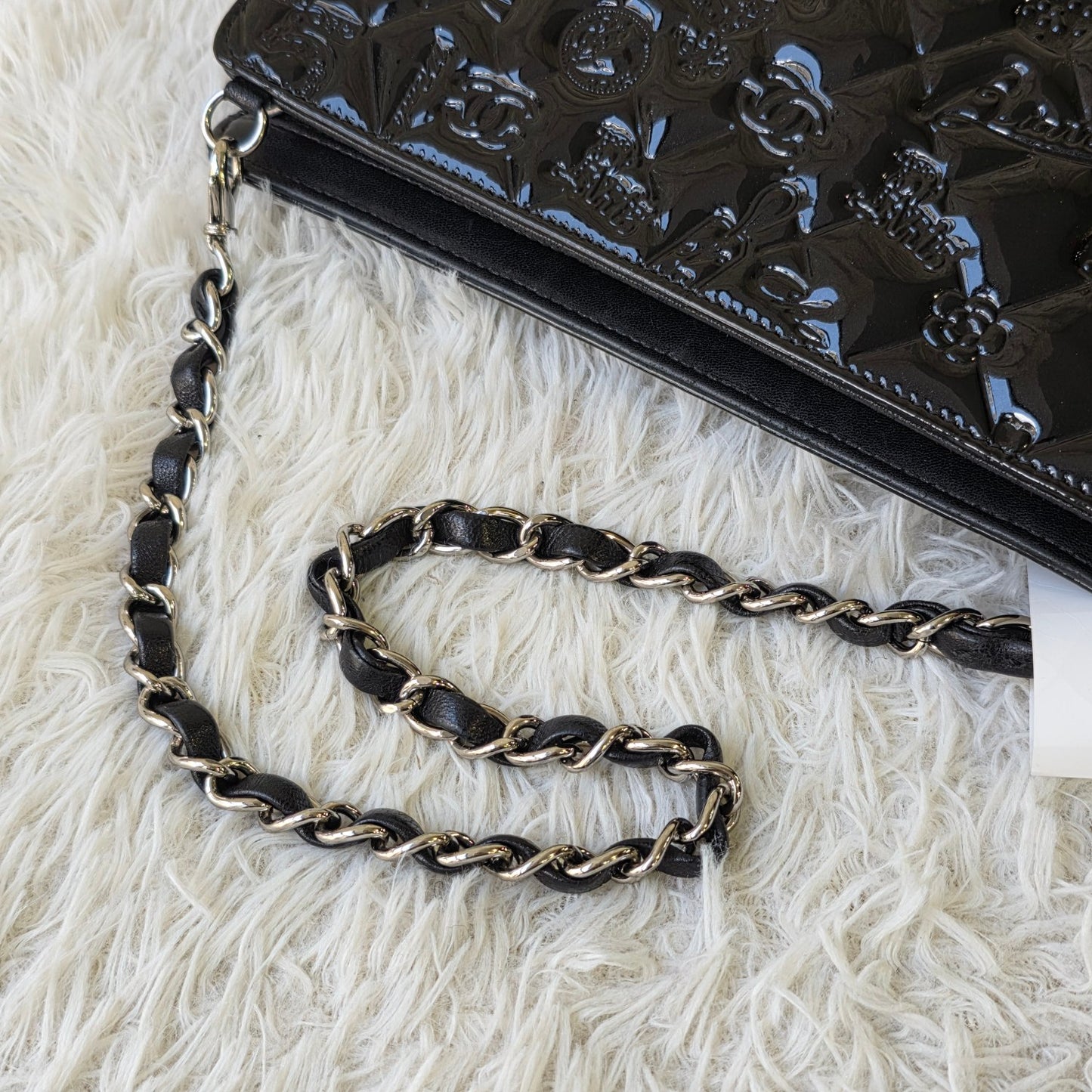 Chanel Black Patent Embossed Chain Shoulder Bag (Pre-Owned)