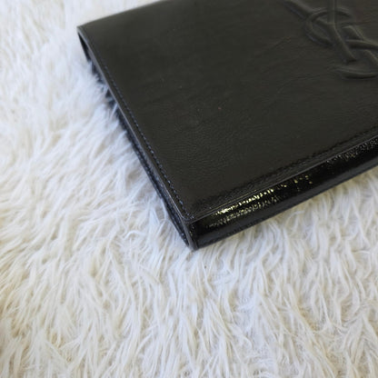 Yves Saint Laurent Black Patent Leather Clutch Wallet (Pre-Owned)