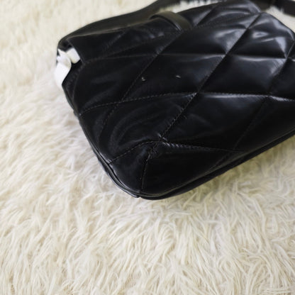 Yves Saint Laurent Quilted Velvet Shoulder Bag (Pre-Owned)