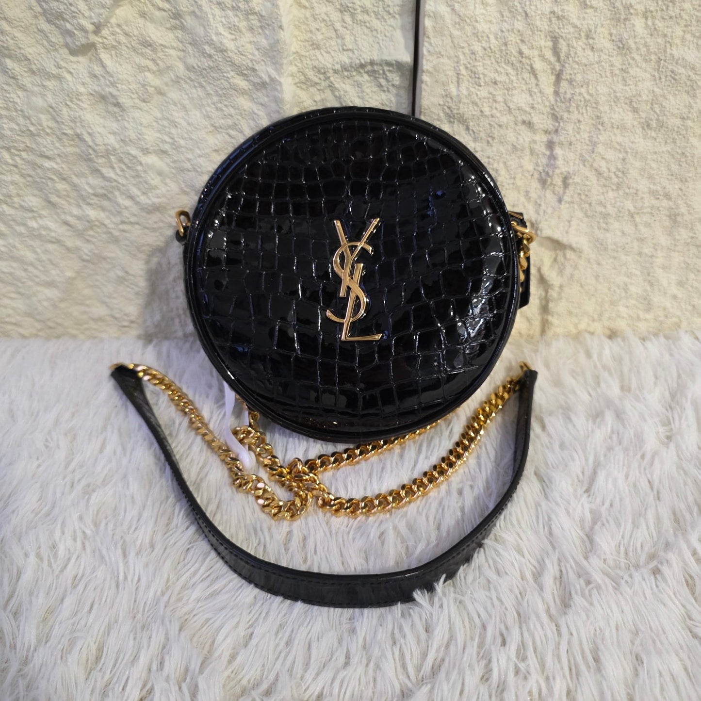 Yves Saint Laurent Black Croc-Embossed Oval Shoulder Bag (Pre-Owned)