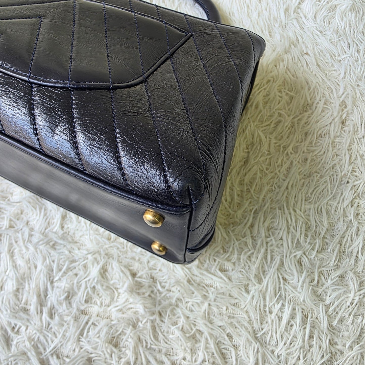 Chanel Chevron Quilted Top Handle Shoulder Bag (Pre-Owned)