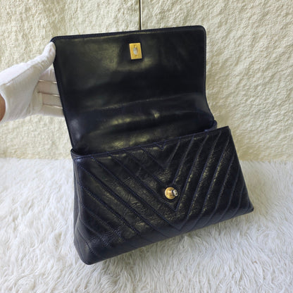 Chanel Chevron Quilted Top Handle Shoulder Bag (Pre-Owned)