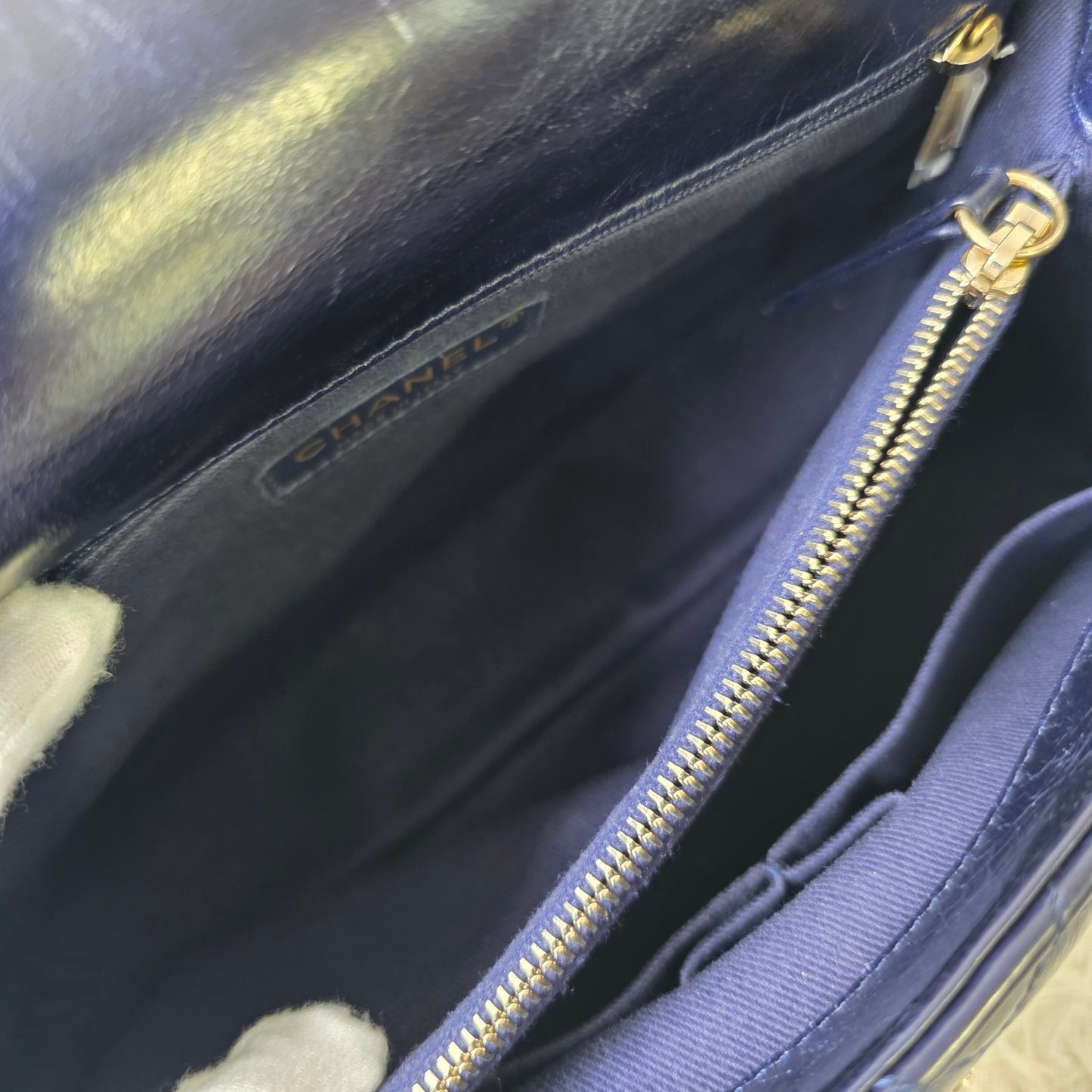 Chanel Chevron Quilted Top Handle Shoulder Bag (Pre-Owned)