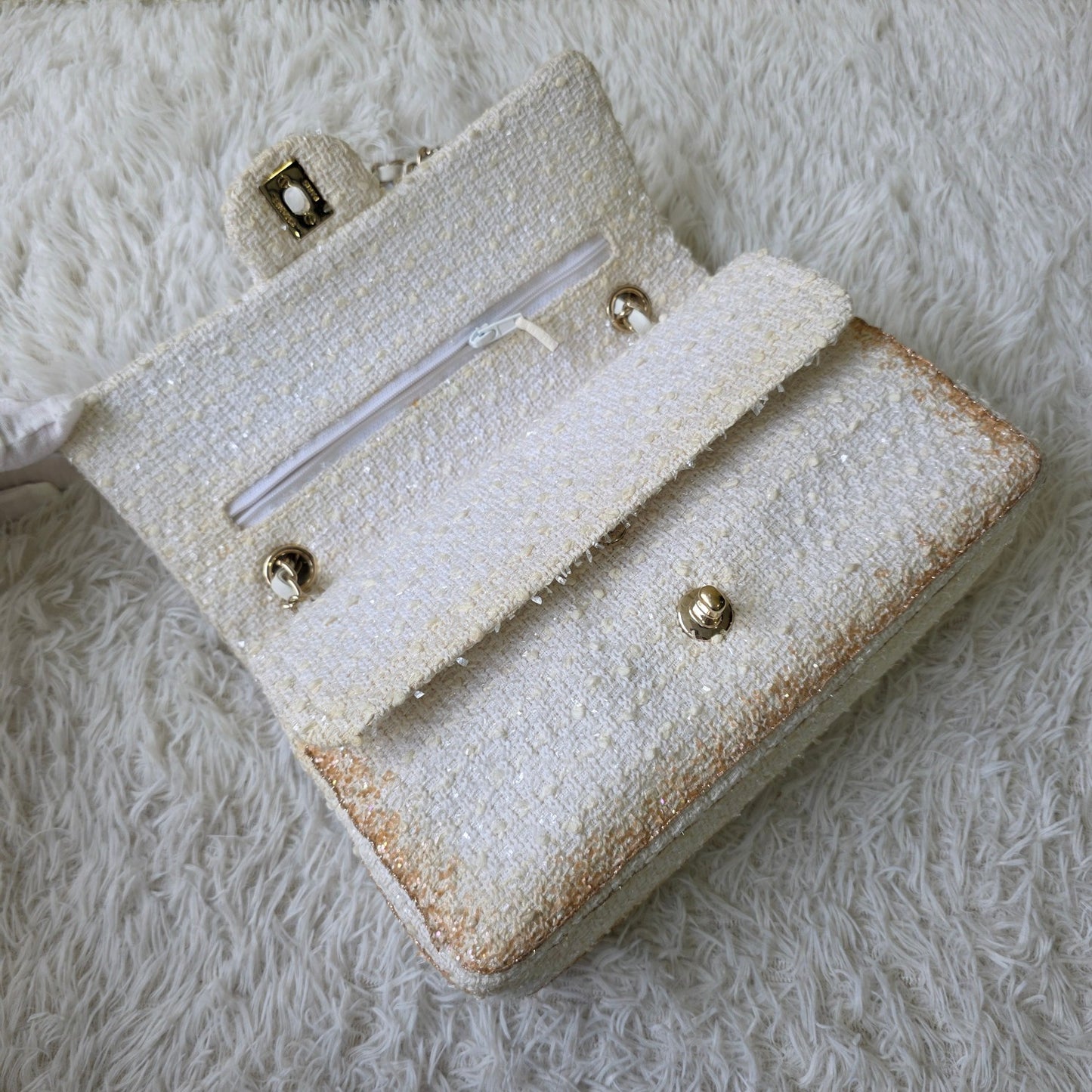 Chanel Tweed Chain Shoulder Bag (Pre-Owned)