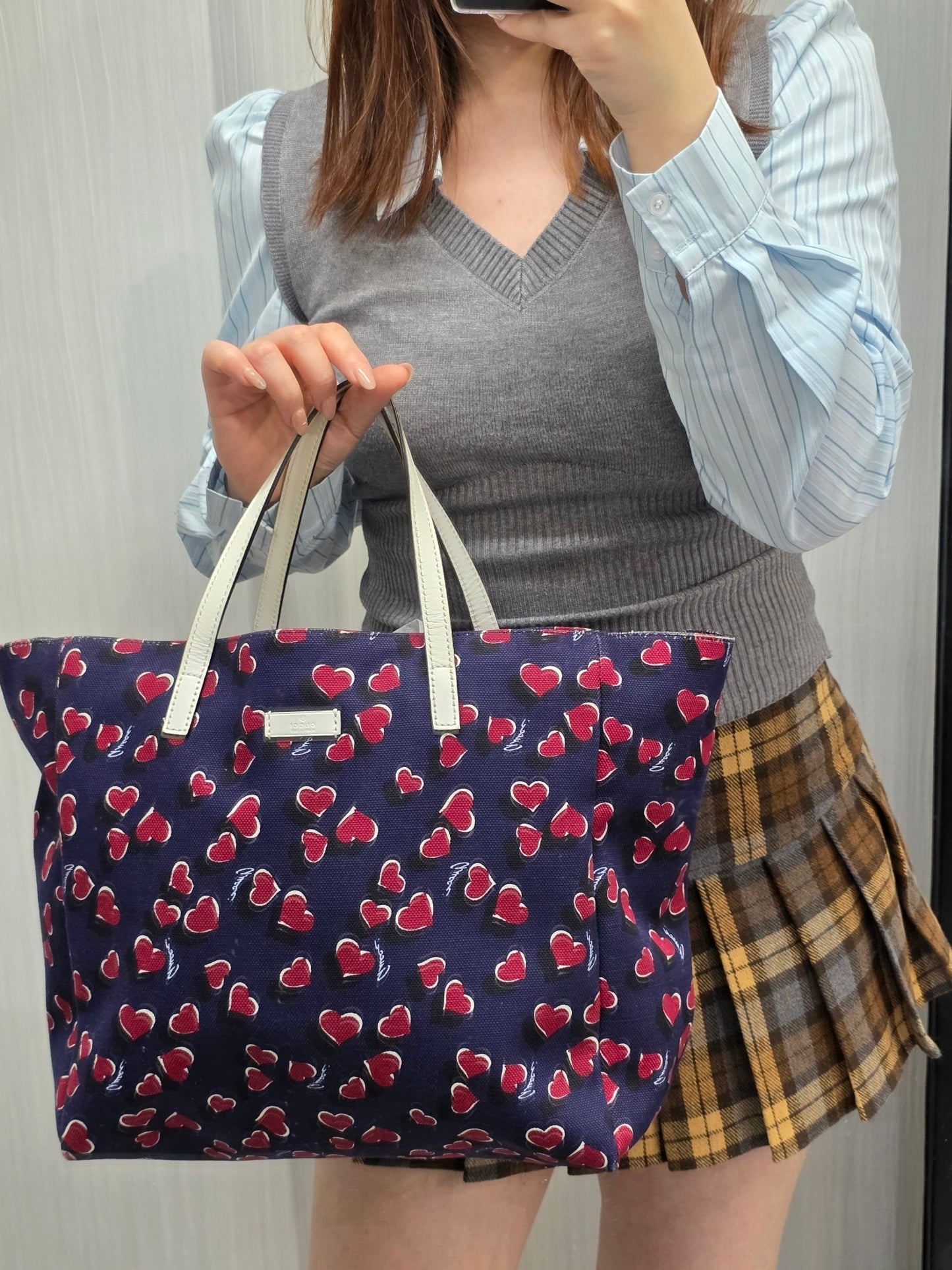 Gucci Heart Print Canvas Tote Bag (Pre-Owned)