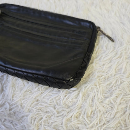 Bottega Veneta Leather Multi-Zip Hand Bag (Pre-Owned)