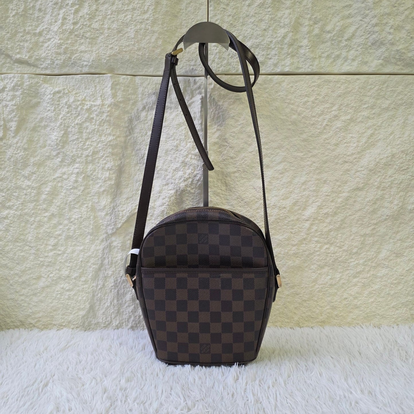 Louis Vuitton Damier Ebene Ipanema Crossbody Bag (Pre-Owned)
