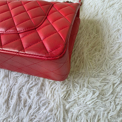 Chanel Quilted Classic Flap Chain Shoulder Bag (Pre-Owned)