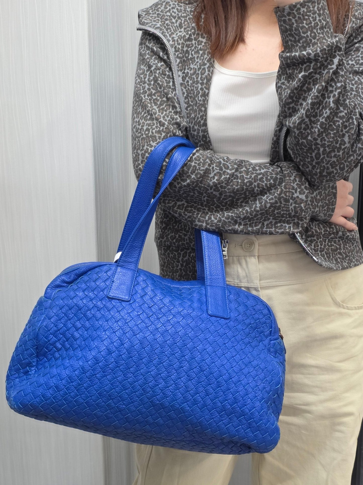 Bottega Veneta Intrecciato Leather Boston Bag (Pre-Owned)