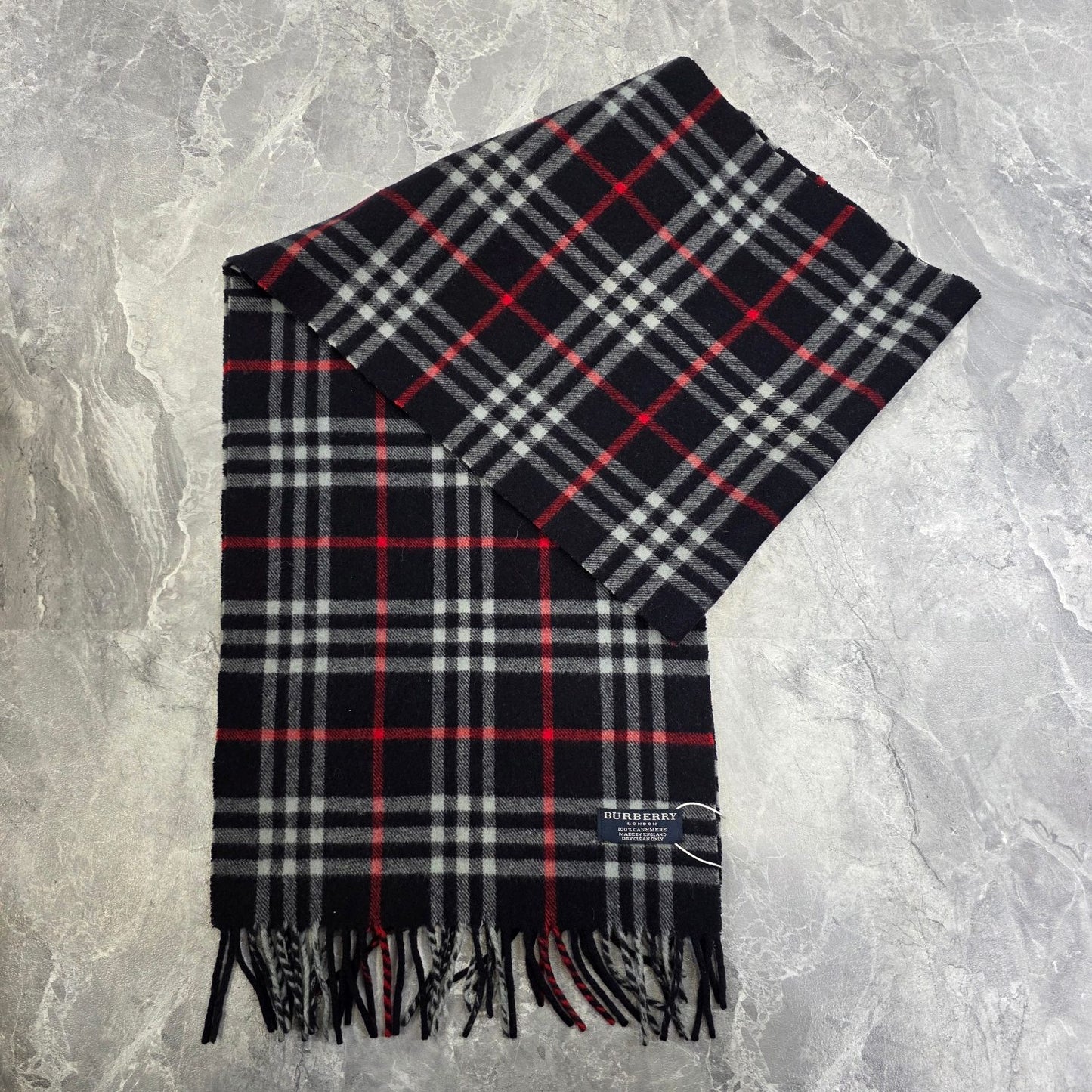 Burberry Nova Check Cashmere Scarf (Pre-Owned)
