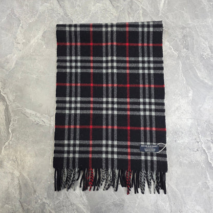 Burberry Nova Check Cashmere Scarf (Pre-Owned)
