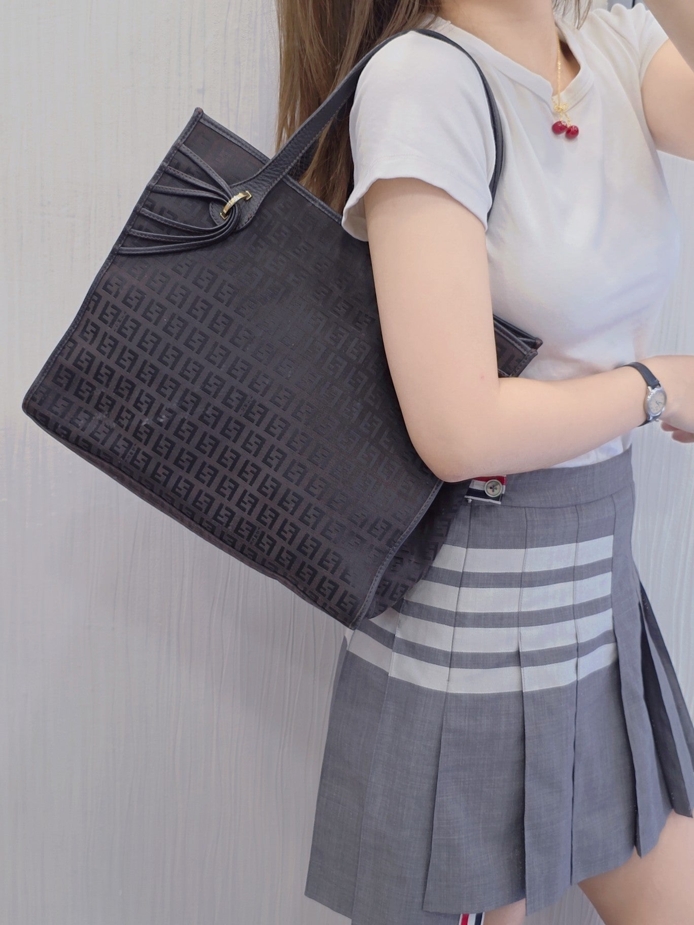 Fendi Zucca Canvas Tote Bag (Pre-Owned)