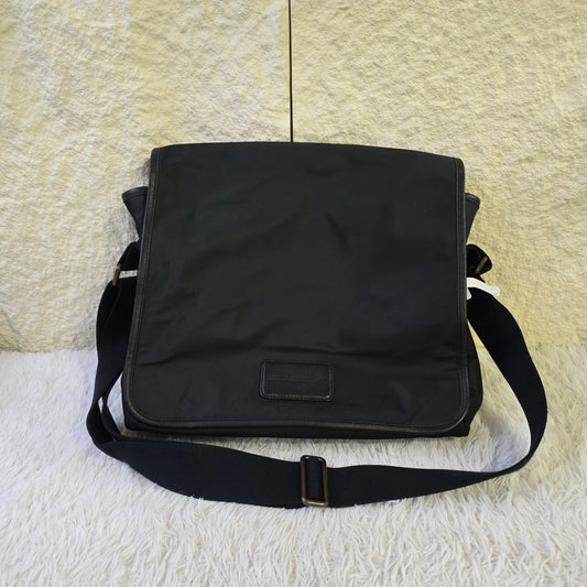 Burberry Nylon Messenger Bag (Pre-Owned)