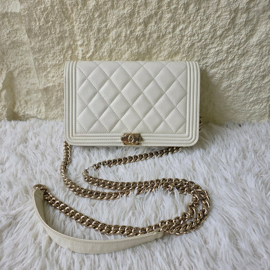 1 Chanel Boy Chanel Quilted Chain Wallet (Pre-Owned)