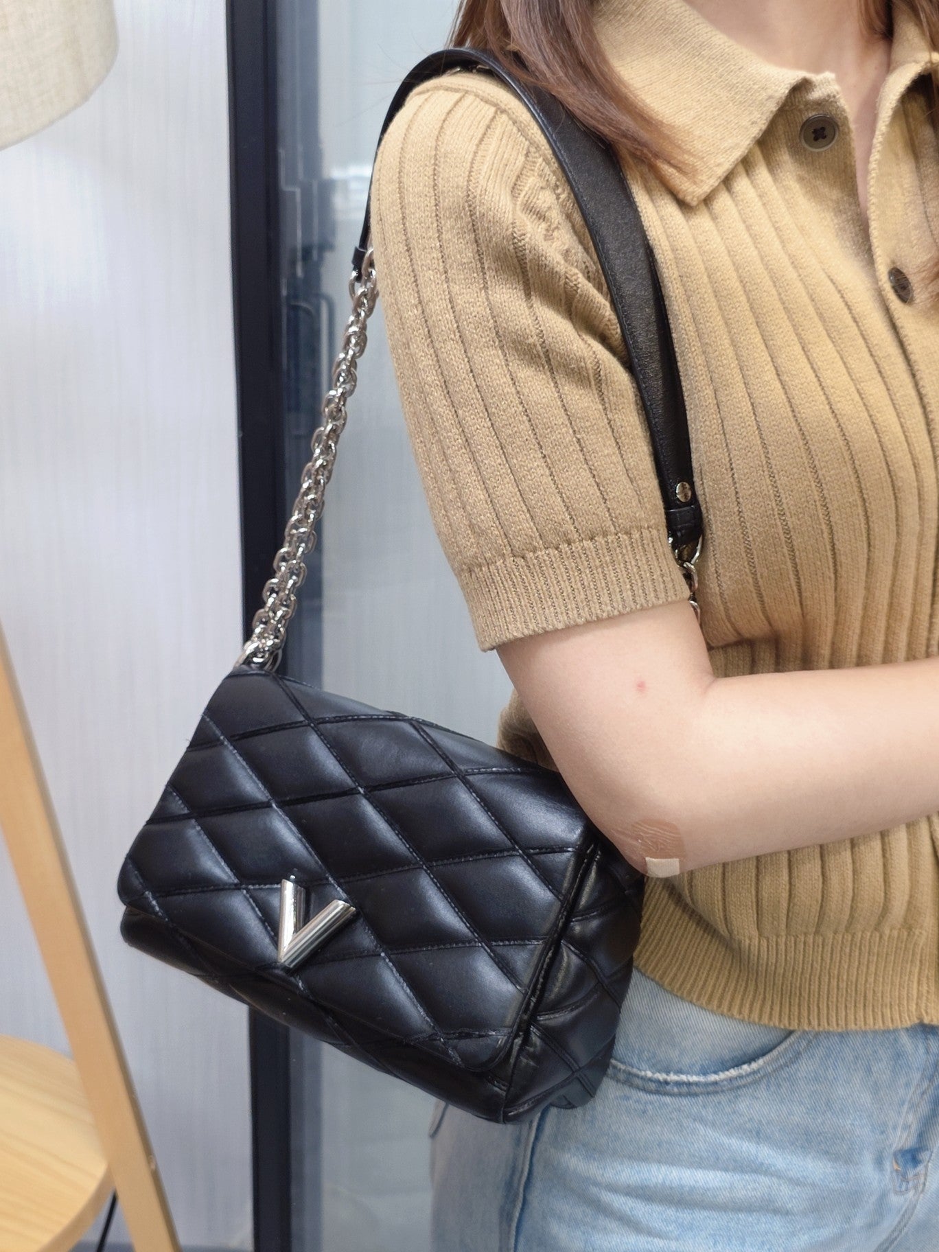 Louis Vuitton Quilted Leather Chain Shoulder Bag (Pre-Owned)