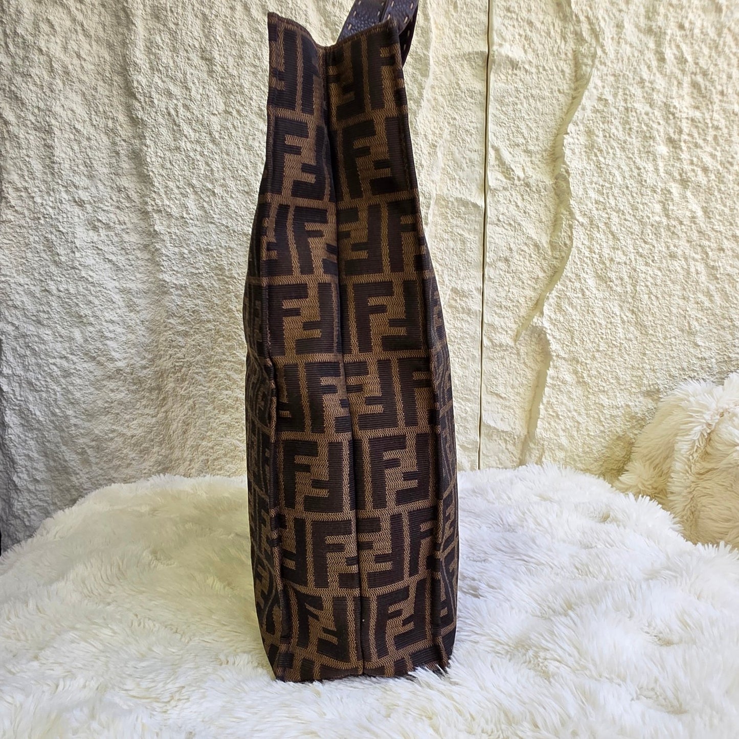 Fendi Zucca Canvas Tote Bag (Pre-Owned)
