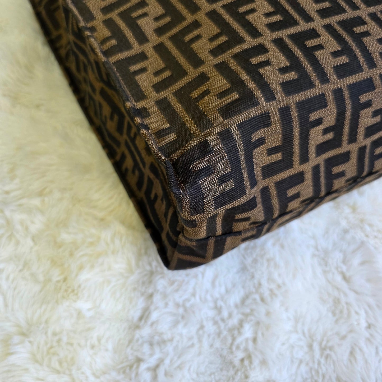 Fendi Zucca Canvas Tote Bag (Pre-Owned)