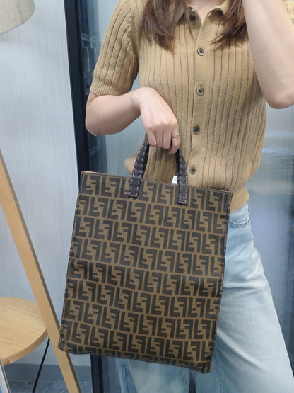 Fendi Zucca Canvas Tote Bag (Pre-Owned)