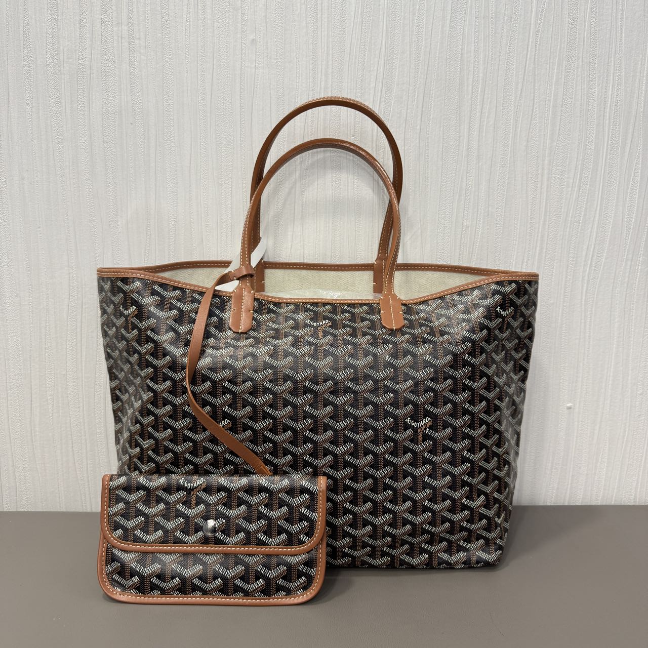 Goyard Saint Louis Tote Bag with Pouch (Pre-Owned)