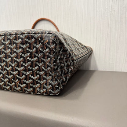 Goyard Saint Louis Tote Bag with Pouch (Pre-Owned)