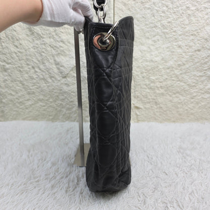 Dior Cannage Quilted Leather Shoulder Bag (Pre-Owned)