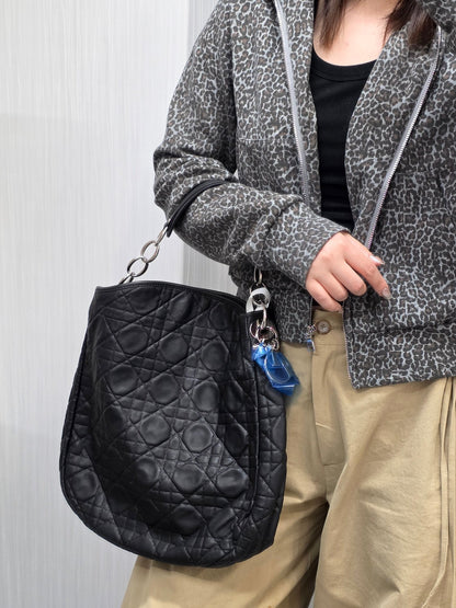 Dior Cannage Quilted Leather Shoulder Bag (Pre-Owned)
