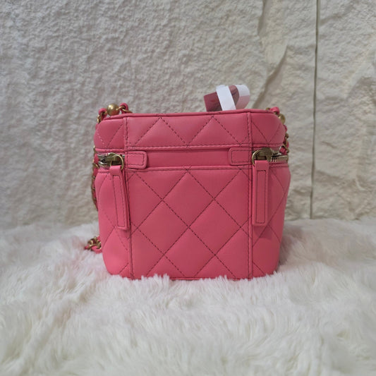 Chanel Quilted Vanity Chain Bag (Pre-Owned)