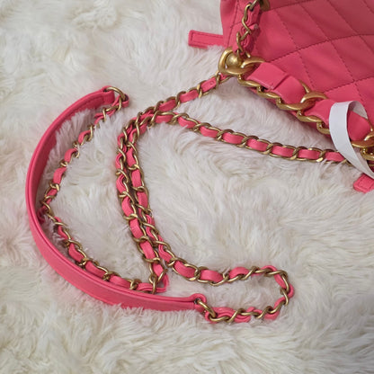 Chanel Quilted Vanity Chain Bag (Pre-Owned)