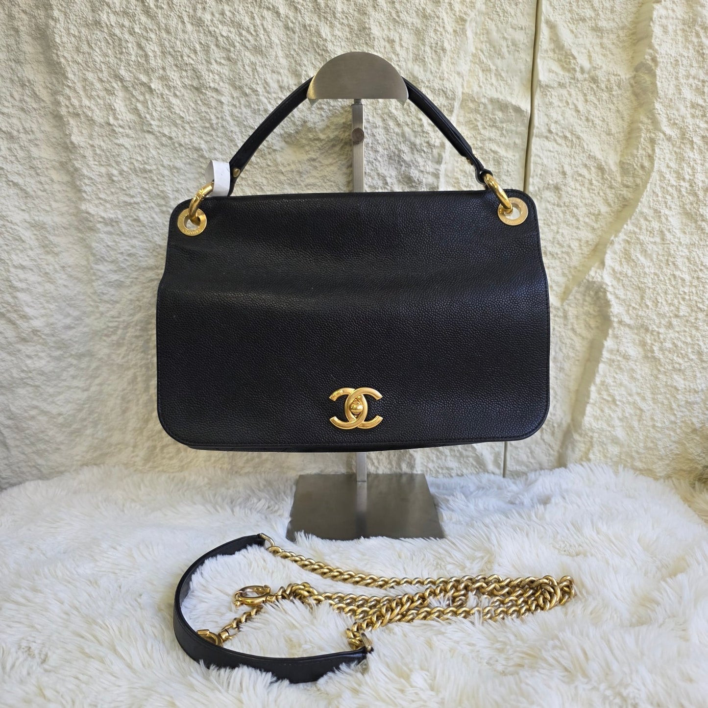 Chanel Caviar Leather Top Handle Chain Shoulder Bag (Pre-Owned)