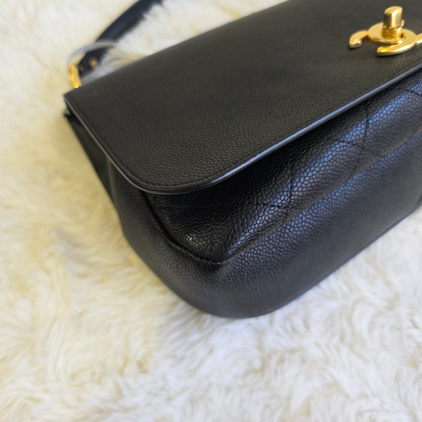 Chanel Caviar Leather Top Handle Chain Shoulder Bag (Pre-Owned)