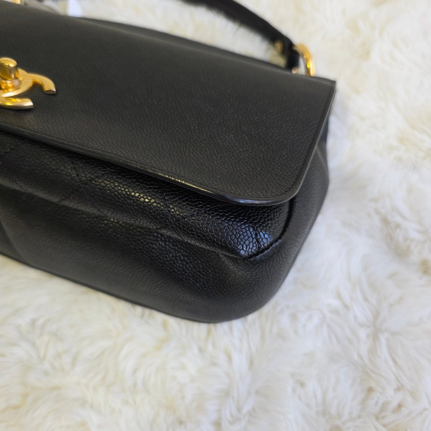 Chanel Caviar Leather Top Handle Chain Shoulder Bag (Pre-Owned)