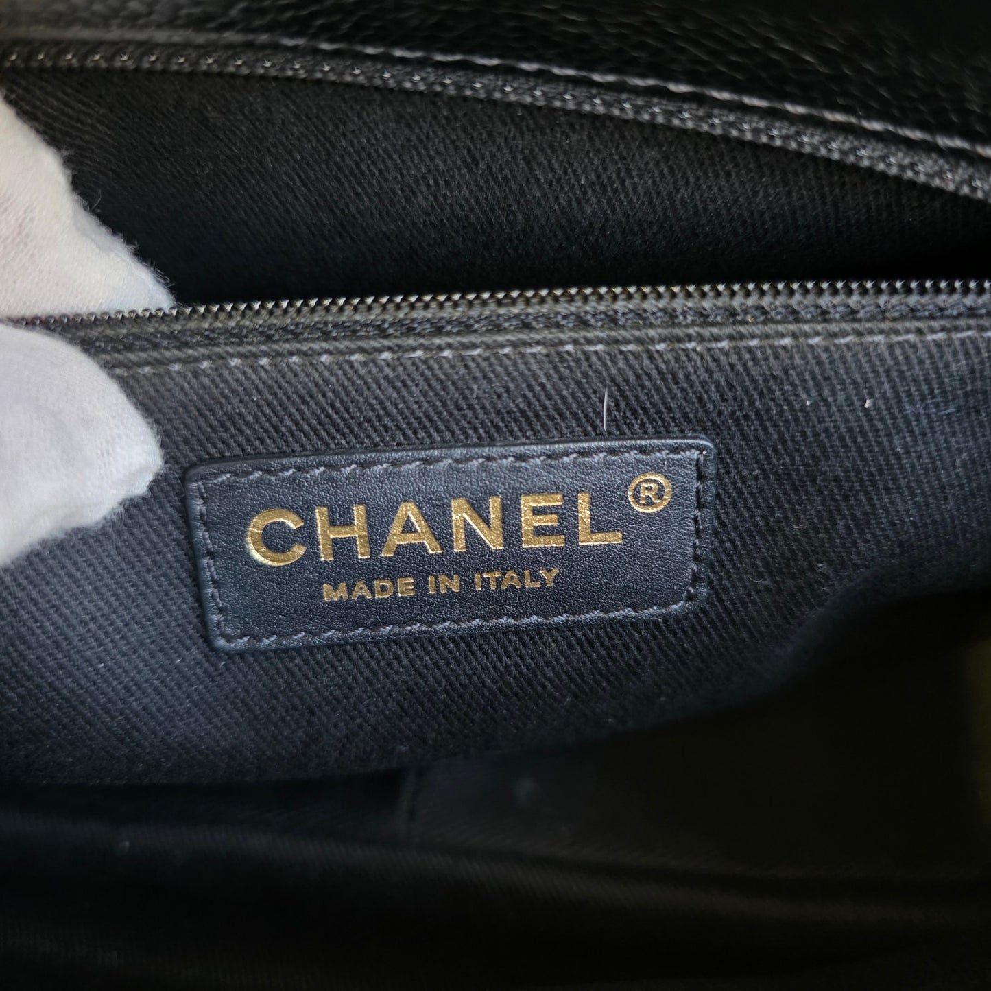 Chanel Caviar Leather Top Handle Chain Shoulder Bag (Pre-Owned)