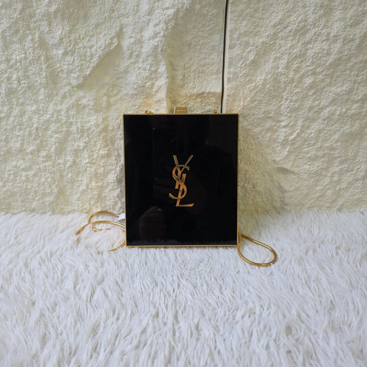 1 Saint Laurent YSL Patent Box Chain Shoulder Bag (Pre-Owned)