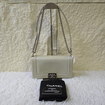 Chanel Boy Chanel Chain Shoulder Bag (Pre-Owned)