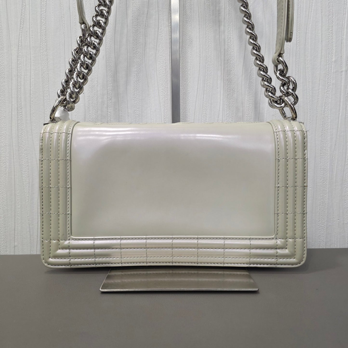 Chanel Boy Chanel Chain Shoulder Bag (Pre-Owned)