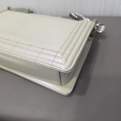 Chanel Boy Chanel Chain Shoulder Bag (Pre-Owned)